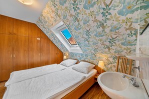 2 camere, ferro/asse da stiro, Wi-Fi gratuito, lenzuola