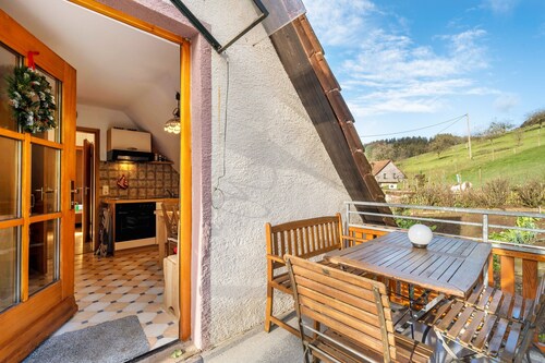 Apartment 'Ferienwohnung Waldblick' with Mountain View, Shared Terrace and Wi-Fi