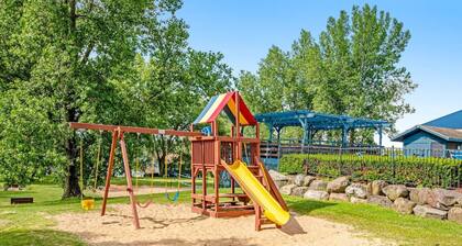 Your Boho Retreat At Tamarack Resort