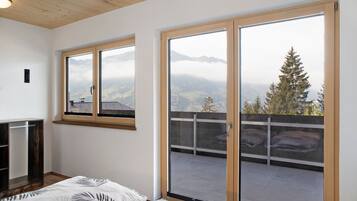 4 habitaciones, wifi gratis y ropa de cama