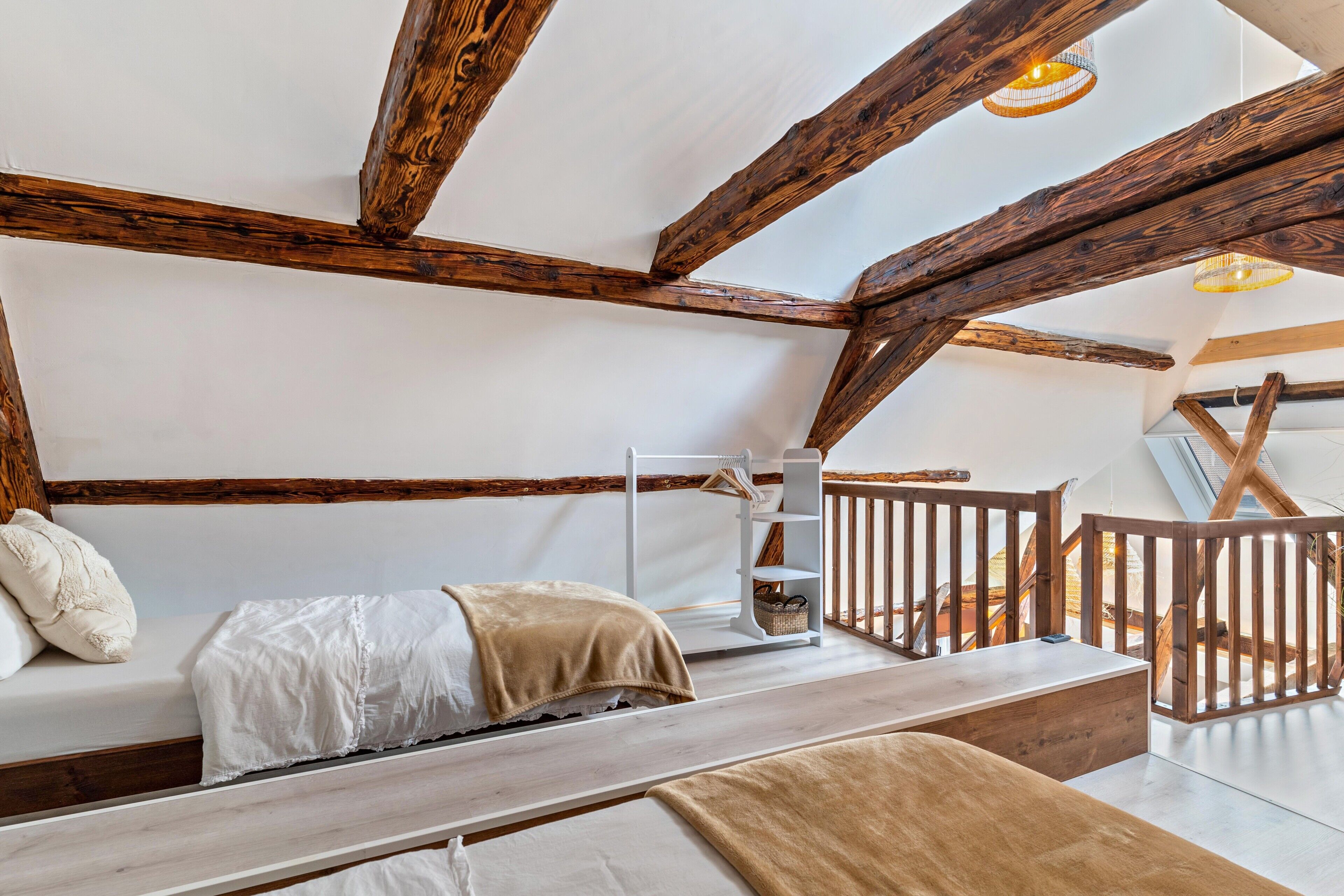 2 habitaciones, tabla de planchar con plancha y wifi gratis 