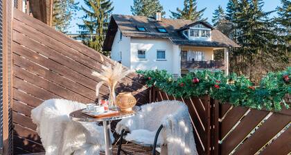 Studio Apartment 'Nr 6' with Shared Terrace, Shared Garden and Wi-Fi