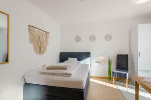 1 bedroom, iron/ironing board, free WiFi, bed sheets - Studio Apartment 'Nr 6' with Shared Terrace, Shared Garden and Wi-Fi (Bad Dürrheim)