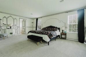 5 bedrooms, desk, iron/ironing board, travel cot - Unique 2D-Style Family Retreat (Pennsburg)