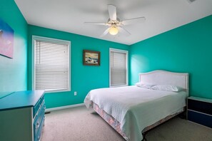 4 slaapkamers, een strijkplank/strijkijzer, gratis wifi