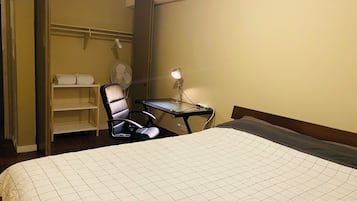 1 bedroom, desk, iron/ironing board, free WiFi