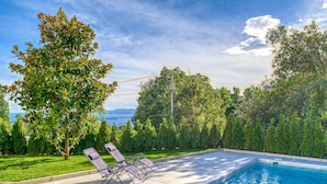 Unclassified image, 2 of 29, button - Stunning  villa for 6 guests with WIFI, private pool, A/C, TV and terrace (Rijeka)