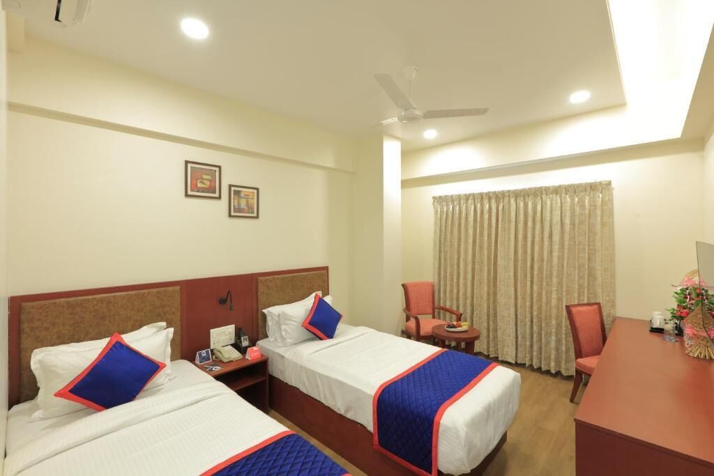 In-room safe, desk, blackout drapes, iron/ironing board (on request)