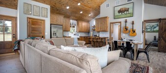 Modern cabin secluded on 50 acres, private trail and creek access, all near town
