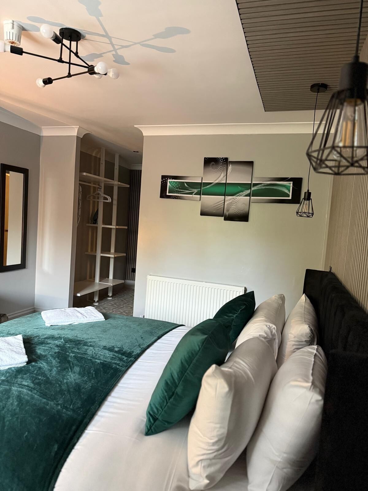 Dobbeltrom – deluxe | Strykejern/-brett og wi-fi (inkludert)