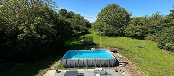 Happiness is in the perch