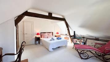 5 chambres, draps fournis