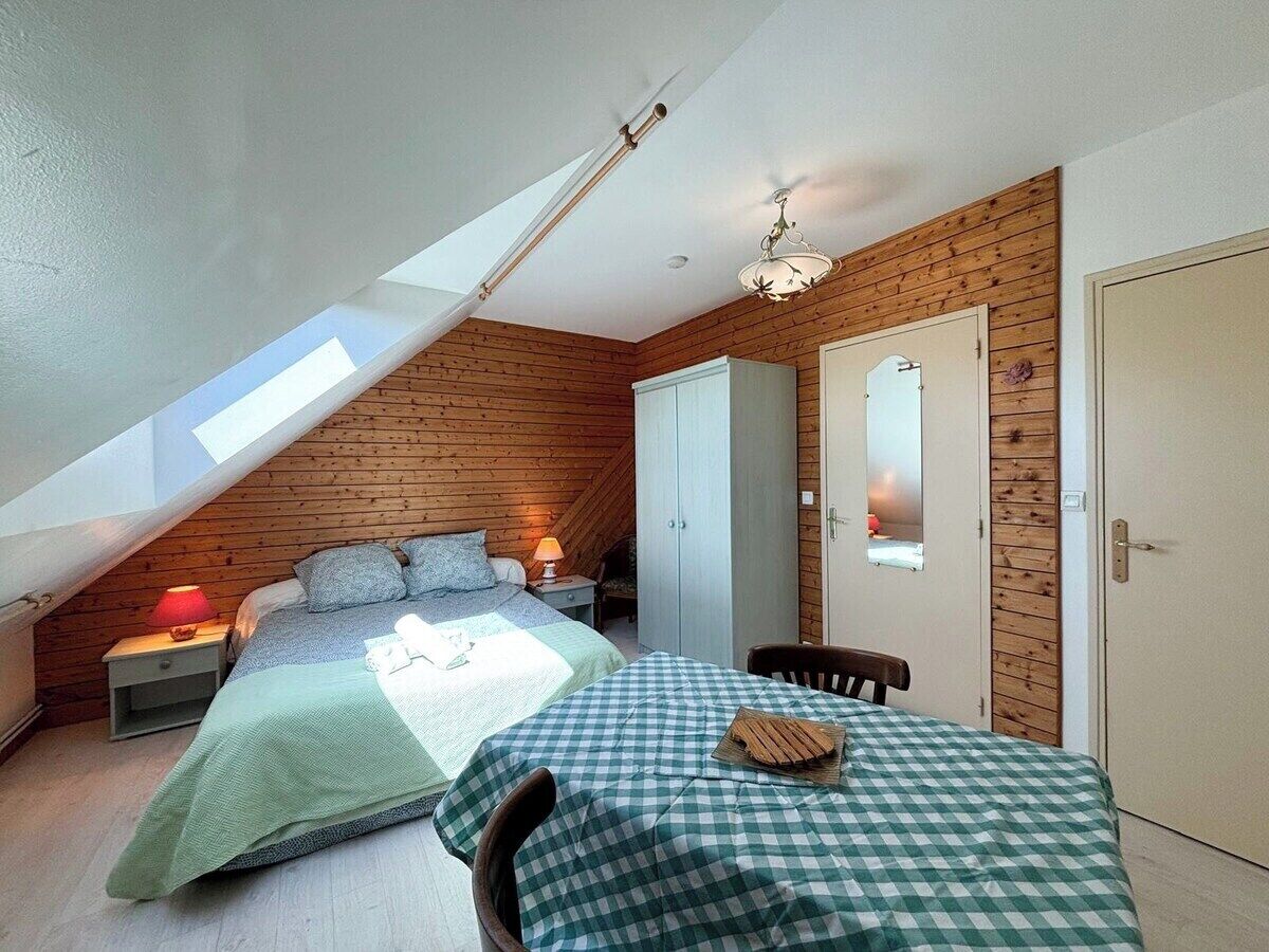 1 camera, Wi-Fi, lenzuola