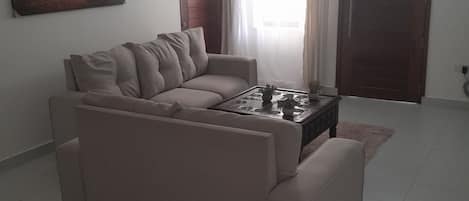 Comfort Apartment, Smoking | Living area
