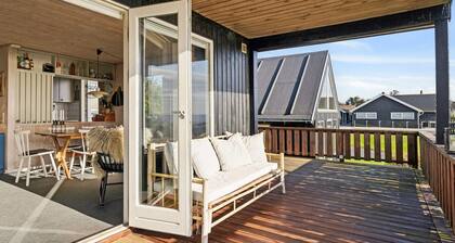 "Vanna" - 500m from the sea by Interhome