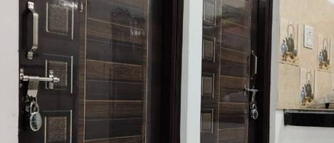 Wi-Fi gratuit, draps fournis