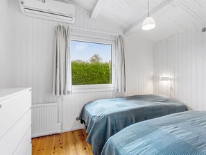 2 bedrooms, WiFi - "Aameek" - 100m from the sea by Interhome (Faxe Ladeplads)