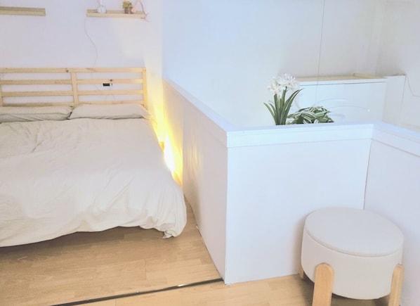 1 bedroom, iron/ironing board, WiFi, bed sheets