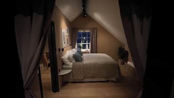 2 camere, una scrivania, ferro/asse da stiro, culla da viaggio