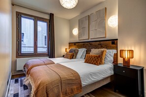 3 soverom, strykejern/-brett, reiseseng for barn og wi-fi (inkludert)