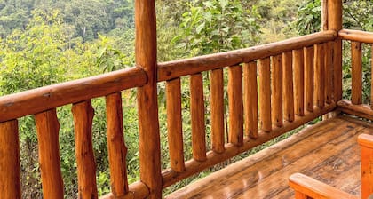 Gorilla Bluff Lodge