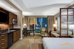 Desk, iron/ironing board, WiFi, bed sheets - MGM Signature-07-707 Strip View Balcony Studio (Las Vegas)