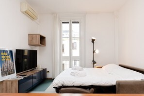 1 bedroom, iron/ironing board, free WiFi, bed sheets - VivimiHome - Stelvio House (Milano)