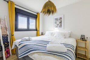 2 bedrooms, free WiFi, bed sheets