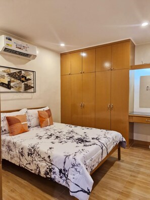 2 Schlafzimmer, Bügeleisen/Bügelbrett, WLAN, Bettwäsche