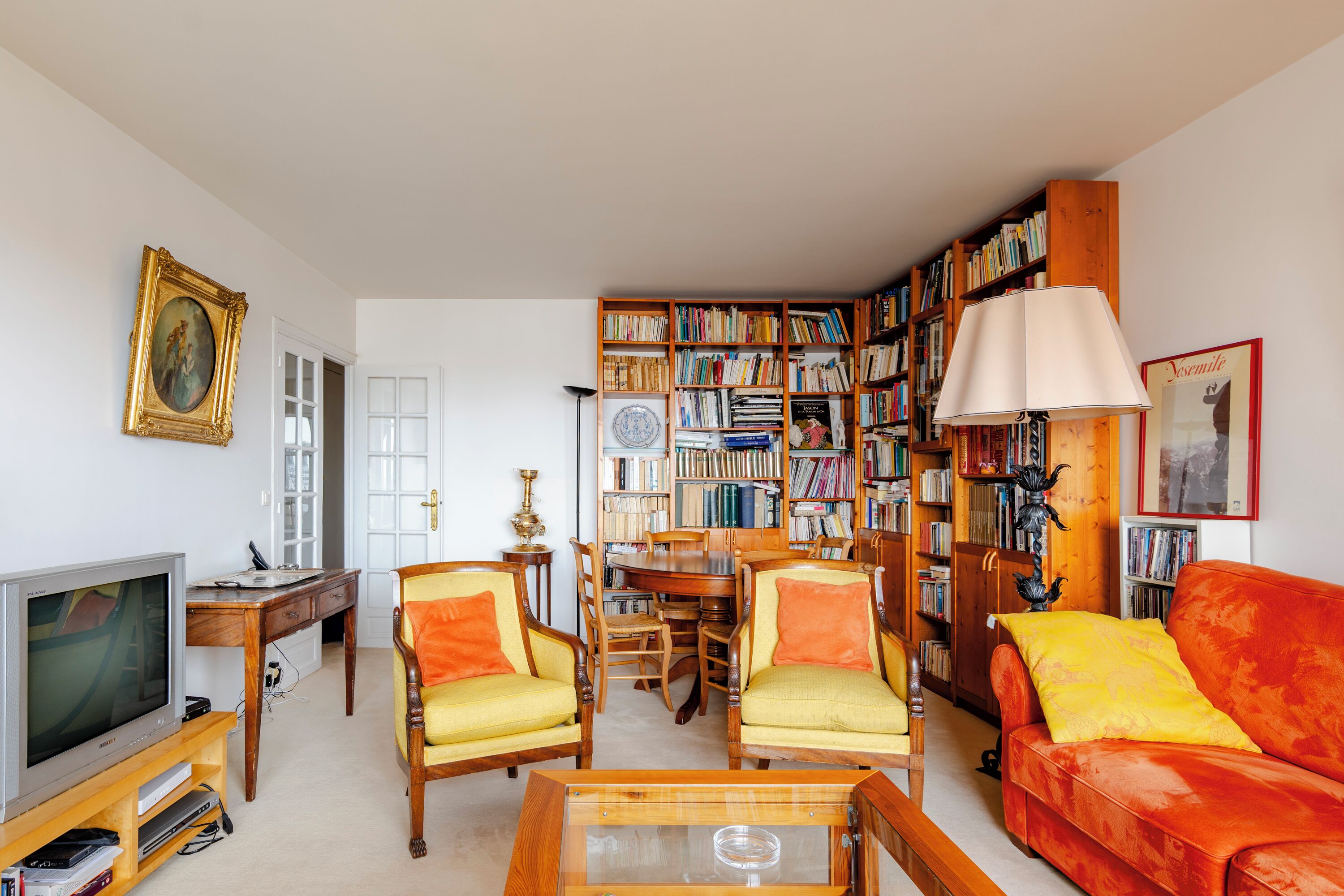 TV, books