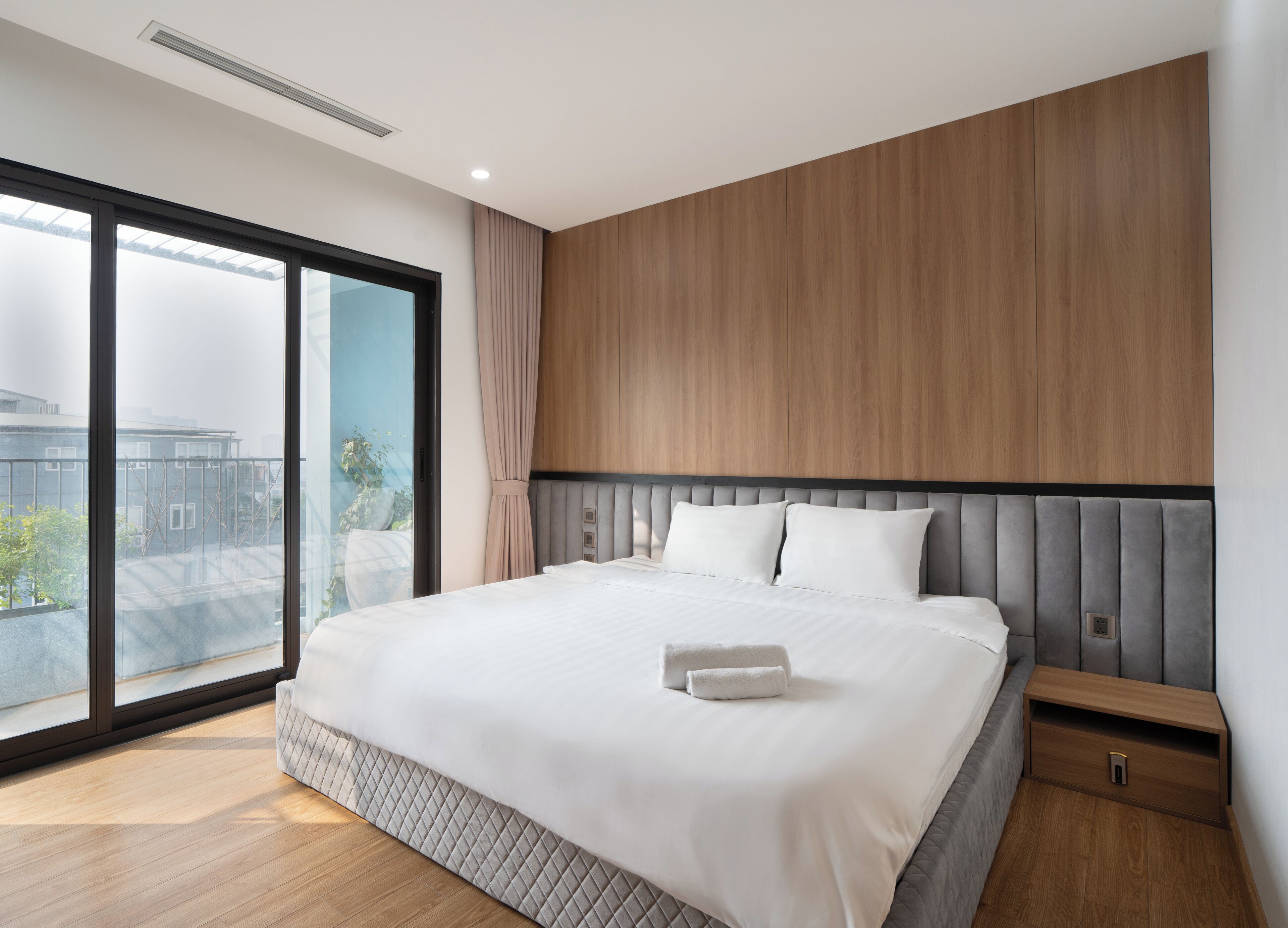 Studio Standard | Minibar, coffre-fort, bureau