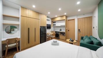 1 bedroom, minibar, in-room safe, desk