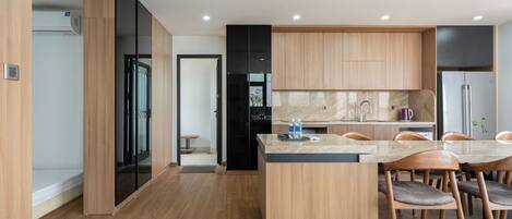 Departamento familiar | Cocina privada | Refrigerador