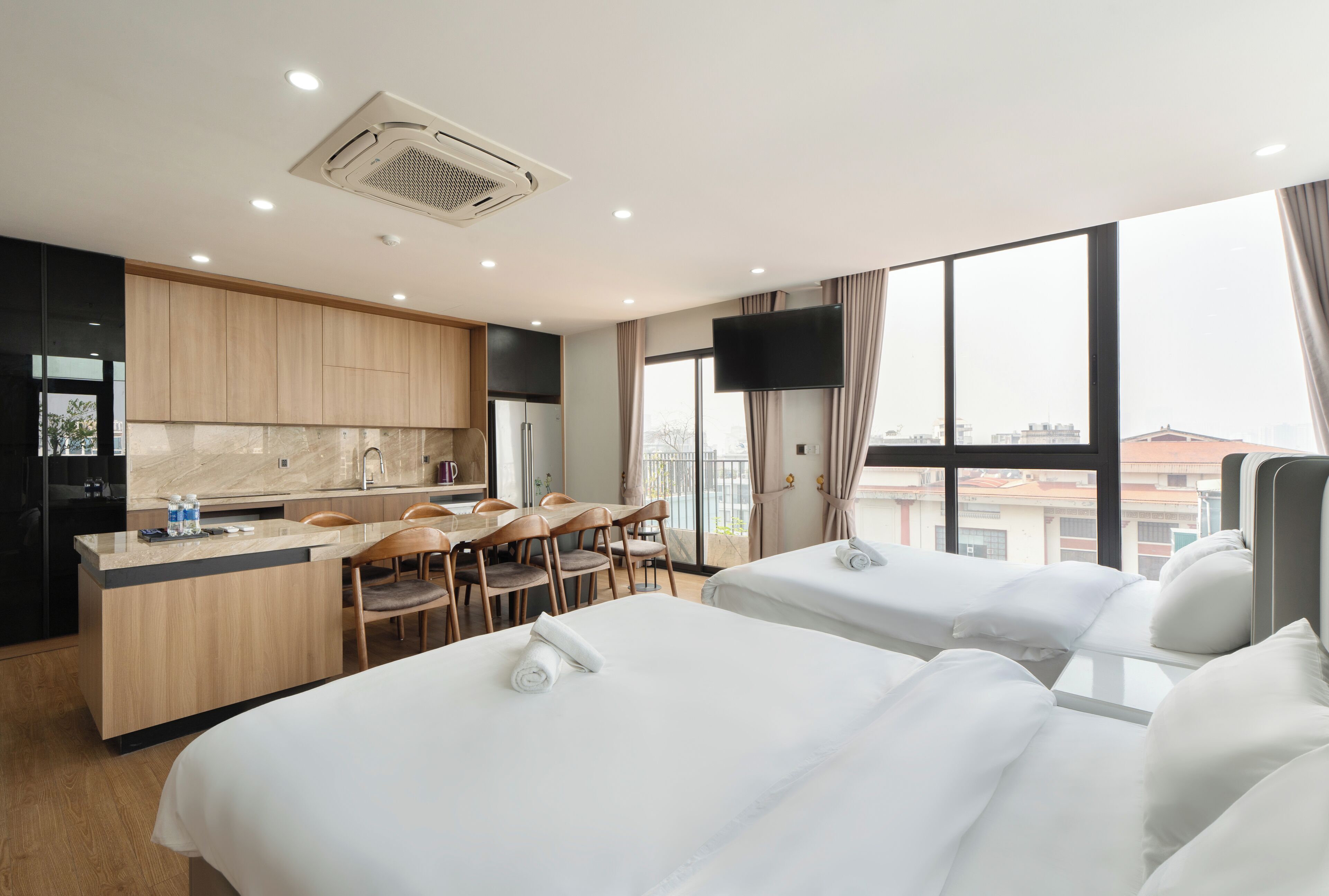 Photo - MOONLIT Suites Hotel by Luxe Paradise