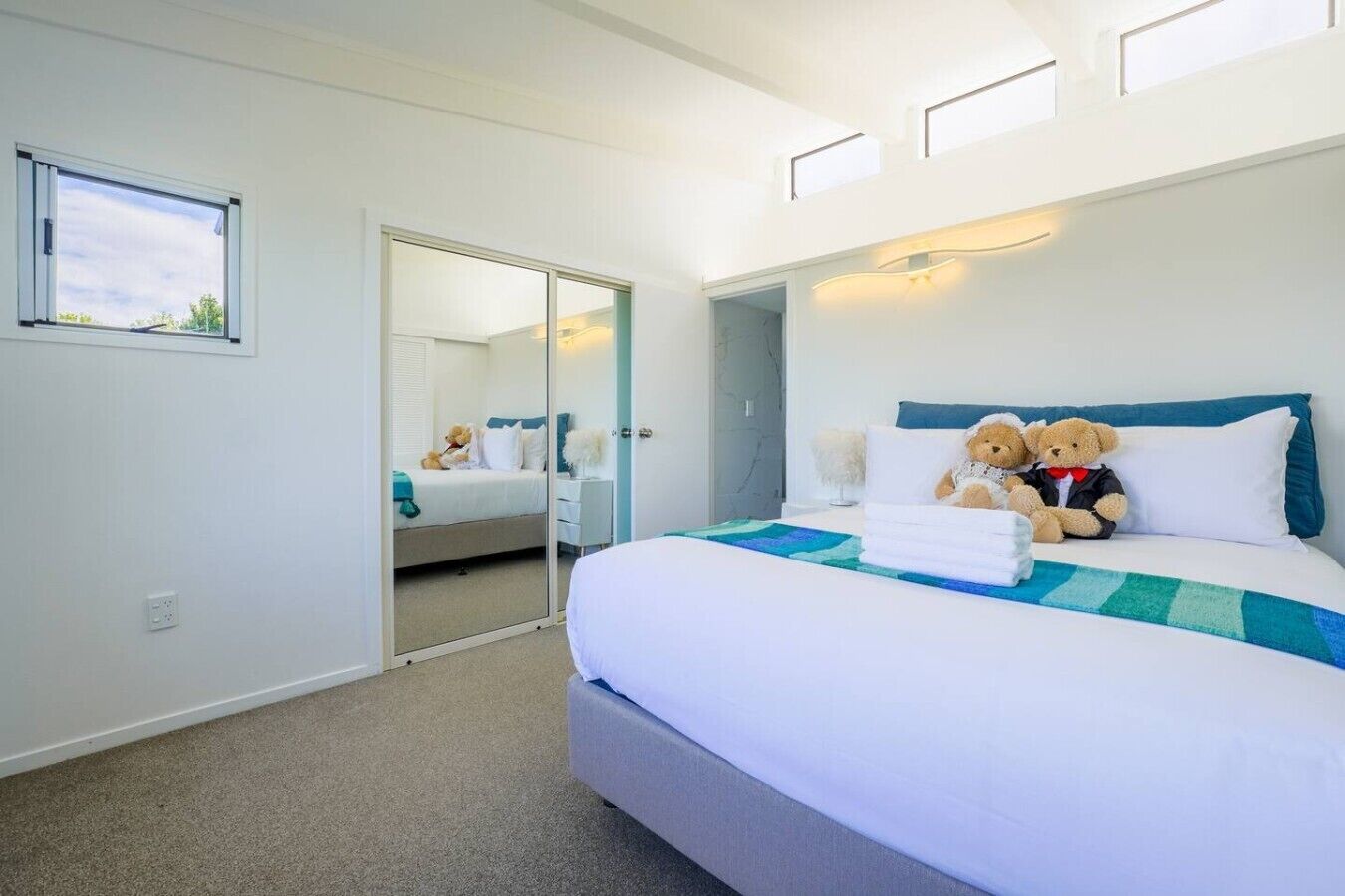 4 Schlafzimmer, Bügeleisen/Bügelbrett, kostenloses WLAN, Bettwäsche