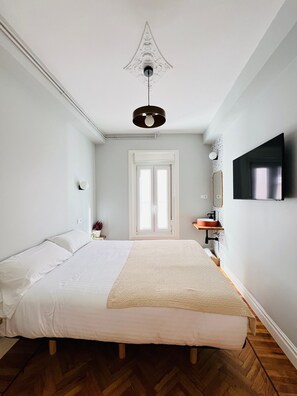 Junior Room | Free WiFi - NUEVA PENSIÓN REAL (Santander)