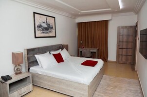 Economy Room, Balcony, City View | Desk, laptop workspace, free WiFi