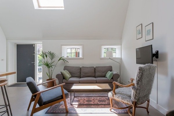 dabbf68ef584228d-52604-c215ac20c2b78ecb1626762690