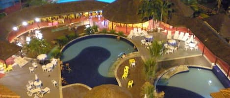 5 piscines extérieures