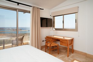 3 slaapkamers, een kluis op de kamer, een strijkplank/strijkijzer