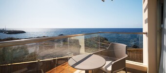 Villa by the Sea, golf and sports pier