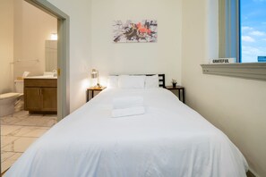 アイロン / アイロン台、WiFi、ベッドシーツ