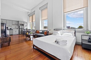 Fer et planche à repasser, Wi-Fi, draps fournis