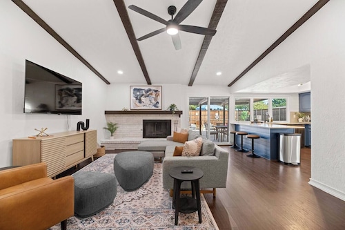 Palm Springs / Pool Retreat Near FIFA Fan Events