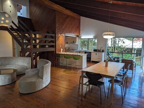 Interior - Spacious Scandi-inspired luxury home amongst the trees - Mount Glorious summit! (Mount Glorious)