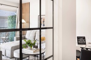 TV, offices - Brand New 2BR Queen Anne Condo, Designer's Taste (Seattle)