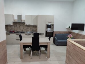 Private kitchen - No. 13 (Foggia)