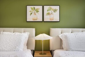 2 habitaciones, cuna de viaje, wifi y ropa de cama 