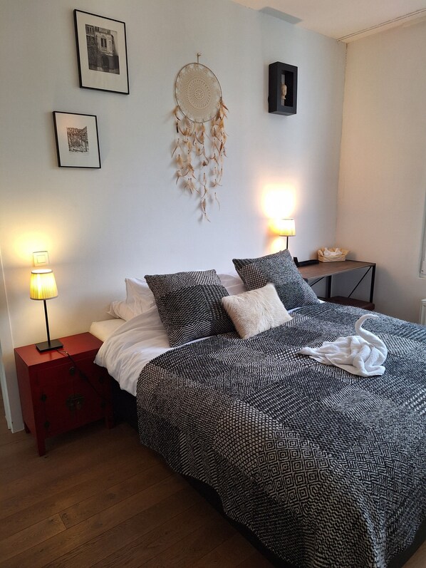 1 bedroom, desk, iron/ironing board, free WiFi