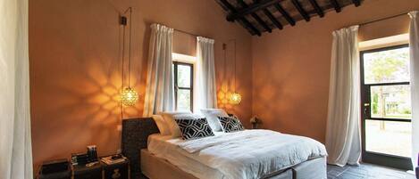 2 sovrum, strykjärn/strykbräda, gratis wi-fi och sängkläder